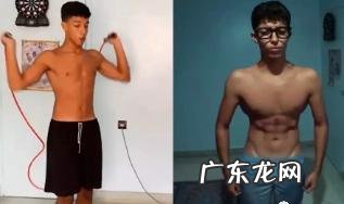 国外小哥每天跳绳1000次,最后靠跳绳改变了身材