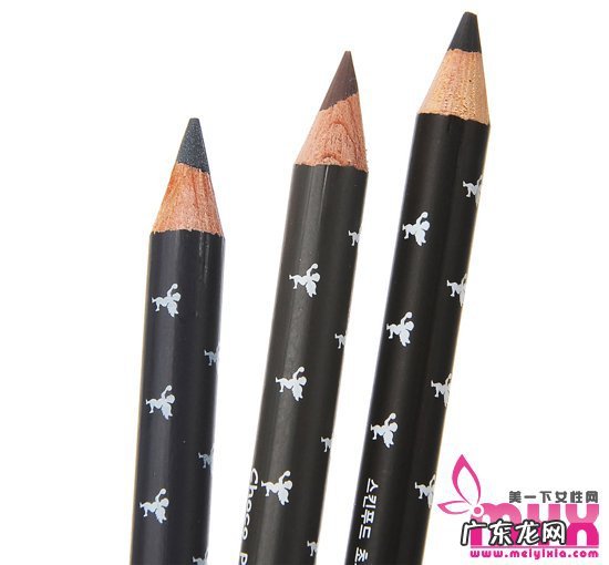 眉笔当做眼线笔可行吗?关于眉笔眼线笔之间纠缠的小常识