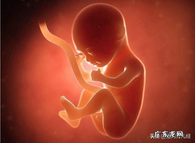 宝宝满月了没洗过澡，会不会对宝宝不好啊？