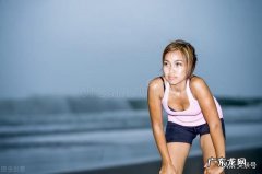 坚持跑步健身一年，减肥成功却苍老不少，这是什么原因？