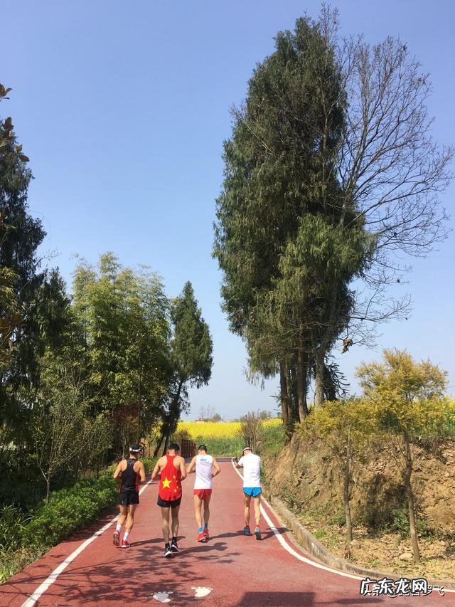 各位大神们请问200斤体重跑步多少配速合适昨天跑步5.35