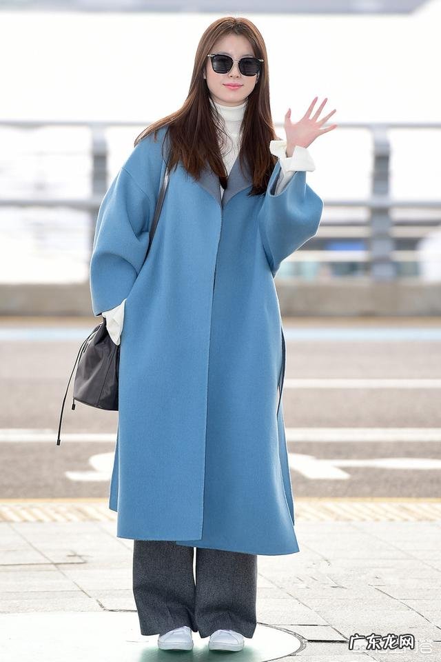 上胖下瘦的中年女人怎么穿？