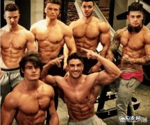 生活中，为什么很多男士痴迷于练肌肉?？