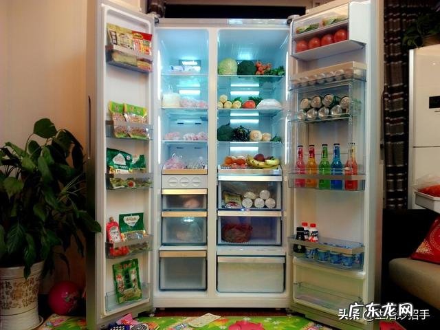 让衣物各自归位,日本主妇是如何做好衣柜收纳的呢