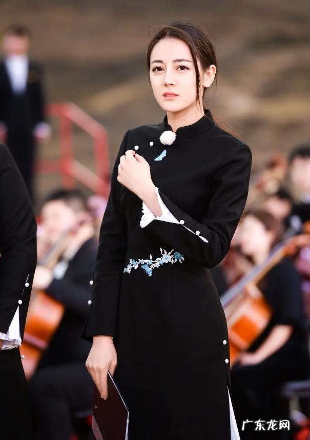 迪丽热巴个人所有资料:迪丽热巴男朋友及感情经历介绍