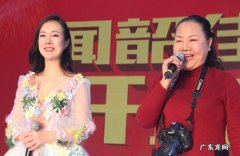 可悲女星一直被母亲操纵，成为赚钱工具，如今依旧靠露博眼球