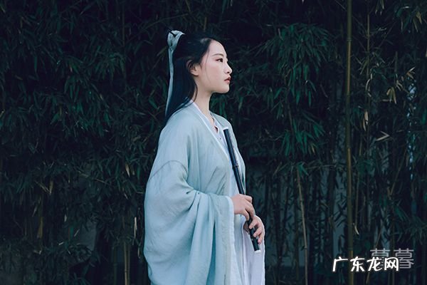 哄男朋友睡觉的短篇故事 超甜的文字伴他入睡