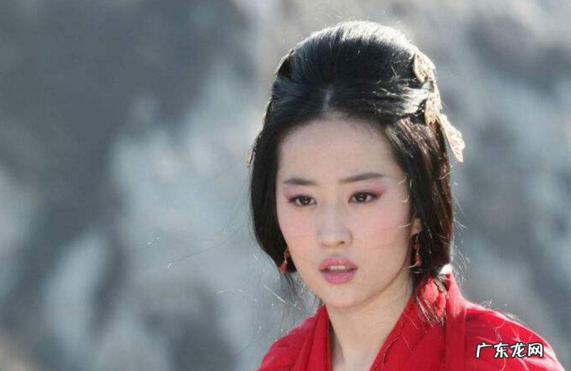 花木兰剧照曝光，刘亦菲英姿飒爽，简直把花木兰演活了