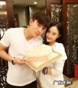 李小璐出轨照片大全被人奷视频21秒 女生把裤头脱了男生就摸画面不堪入目