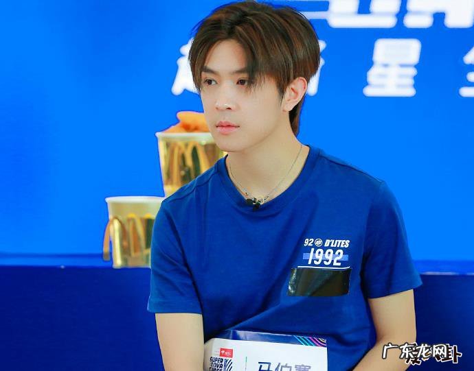 马伯骞家里很有钱吗 其家世背景及爸爸和外公身份曝光