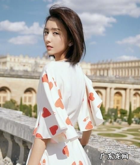 唐嫣最新短发造型曝光 跪求女明星放过这款发型吧!