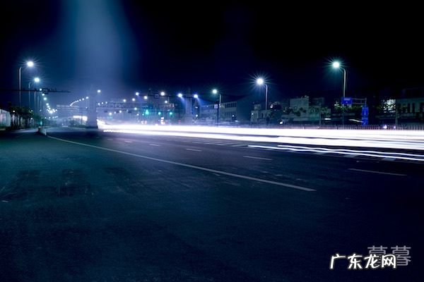 长一点的睡前爱情故事 感谢你陪在我身边