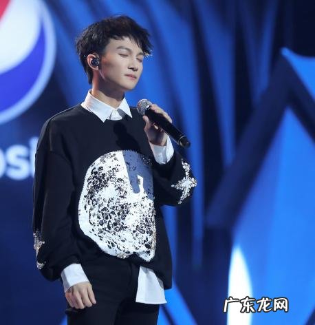 周深个人资料简介及个人经历