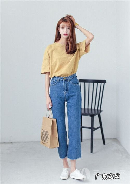 卡其色上衣配什么颜色裤子 卡其色上衣怎么搭配