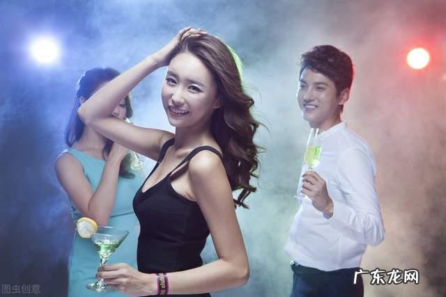 如果把男子暴打三人吃饭的视频全程公开,能不能发现些秘密?