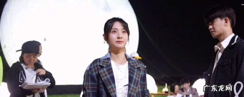 黑鸦蜜斯取蜥蜴师长教师瞅川为何带姜小宁出好