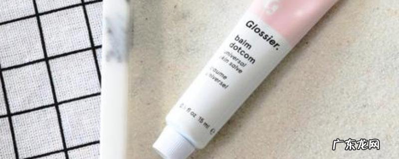 嘴唇干裂脱皮要怎样办