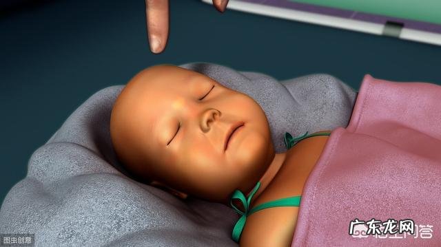 满月宝宝黄疸9.0要不要停母乳？ 宝宝黄疸11要不要停母乳