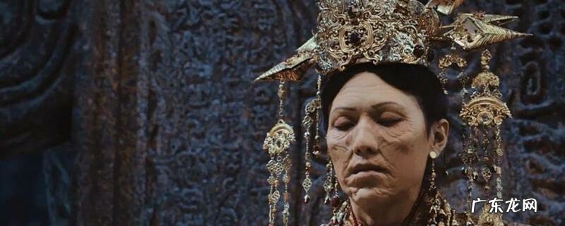 陈文锦进进陨石后发作了甚么