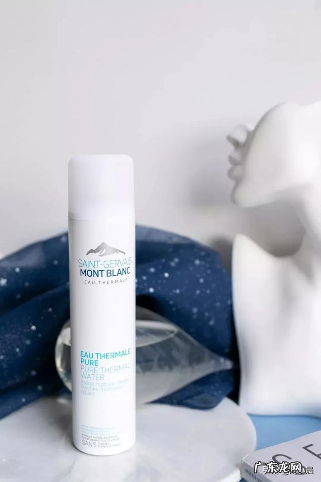 有哪些效果持久自然的定妆喷雾推荐？