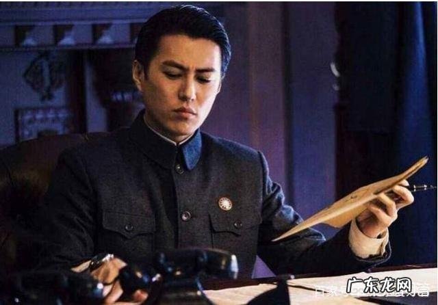 他是唐嫣同学因嗓音被人瞧不起,曾落魄到吃垃圾现逆袭成男神?