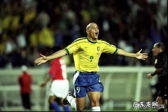 为什么总有人觉得大罗比梅西强