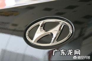 我是她爸 女儿10岁了,还要和我一起睡,这正常吗?