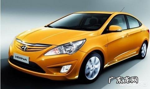 我是她爸 女儿10岁了,还要和我一起睡,这正常吗?