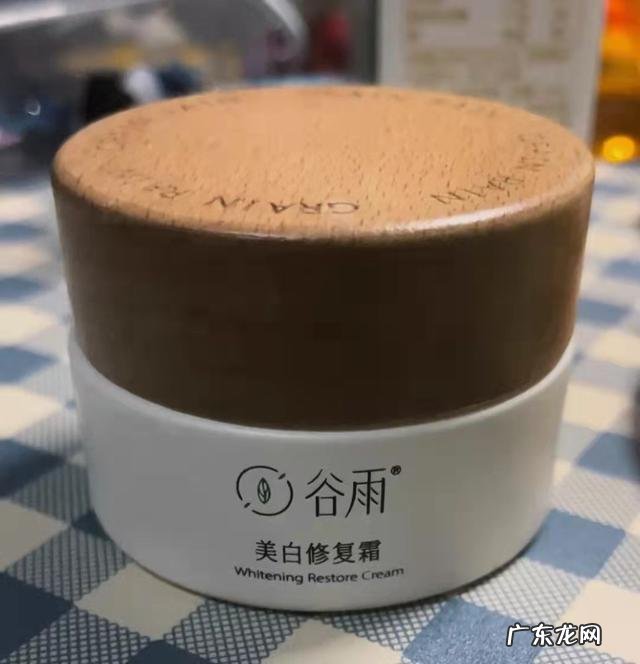 干性皮肤补水面霜哪一种好用 面霜推荐秋冬中性皮肤