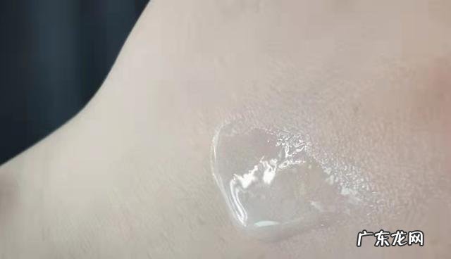 倩碧镭射美白精华使用方法 倩碧美白精华推荐