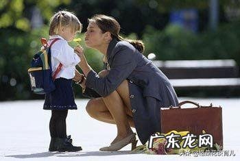 坐月子,我花了8000块请月嫂,值吗?