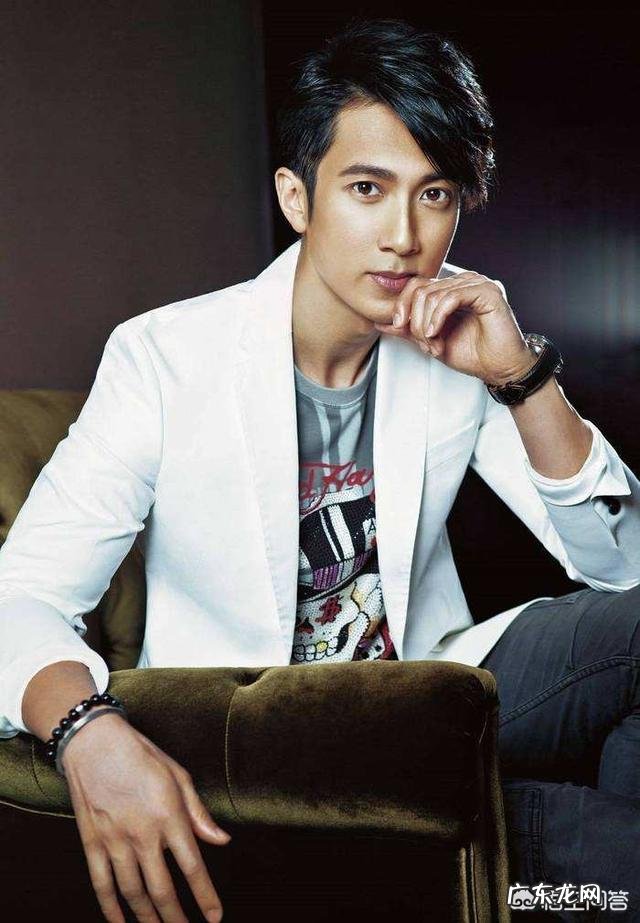 40岁的年龄20岁的样子,男神吴尊为何被时光偏爱?