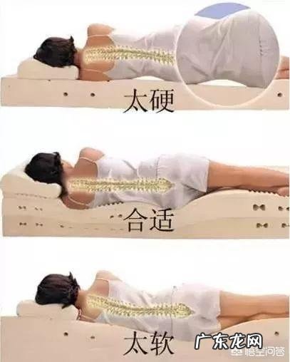 为何中国人习惯睡硬板床,而老外喜欢睡软床垫?