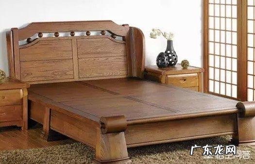 为何中国人习惯睡硬板床,而老外喜欢睡软床垫?