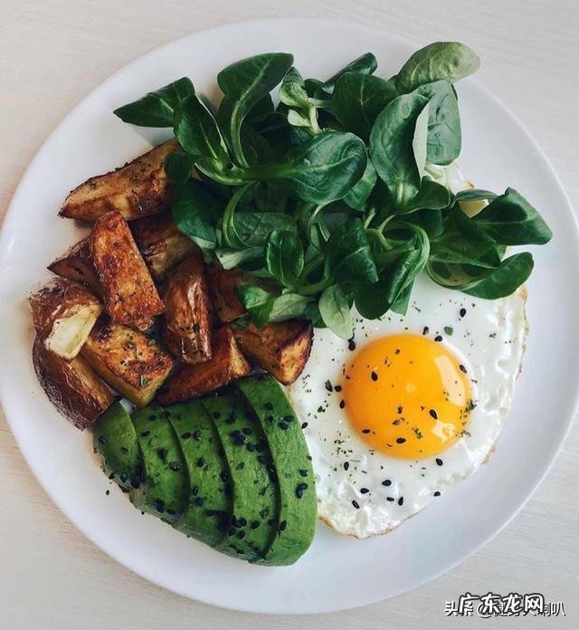 为什么胖子喝水都胖,而瘦的人,吃再多也不胖?