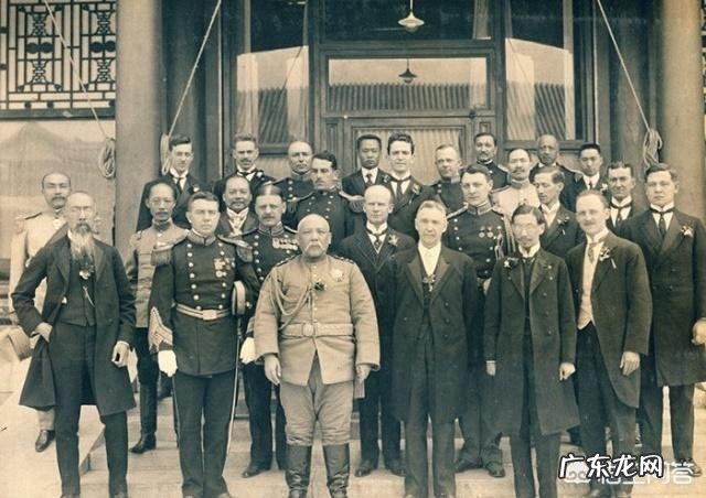 如何评价重大革命题材电视剧《大决战》？