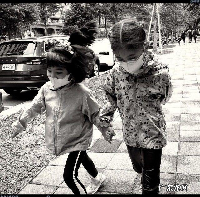 建杰楷晒俩闺女最新照片死后真情实是使人震动