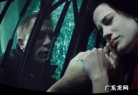 《007得空赴死》片尾的彩蛋?