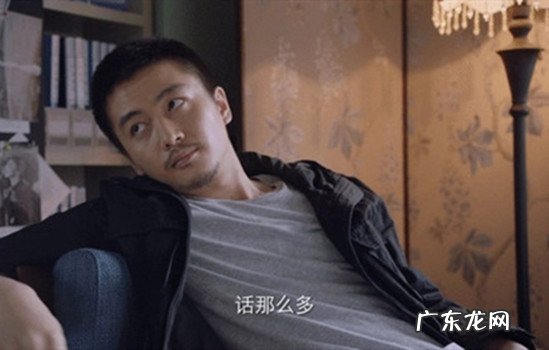 《突围》“深喉”究竟是谁《突围》谗谄秦小冲的究竟是谁