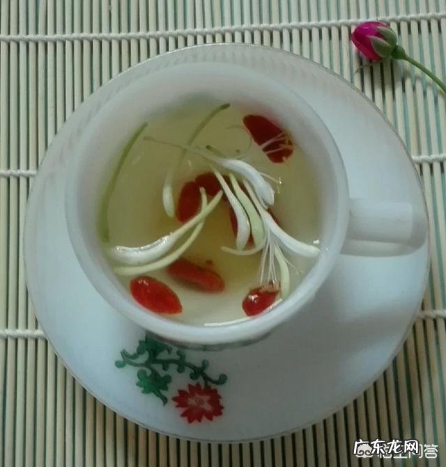 用枸杞泡水喝对身体有什么好处?