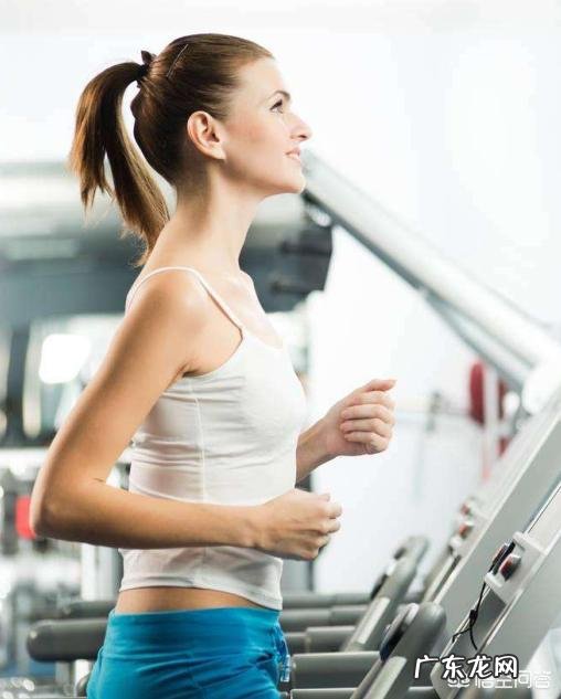 节食加运动减肥以后，肚子的肉变的特别松软还能再减下去吗？