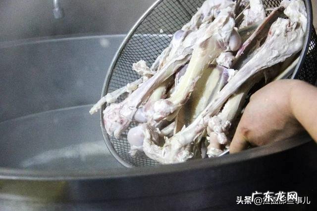 羊汤怎么做？应该放什么香料？