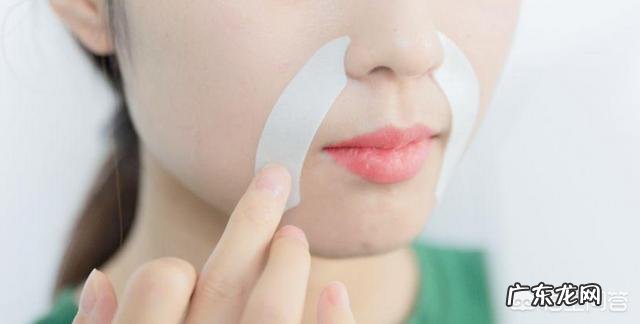 女人法令纹不花钱怎样祛除?