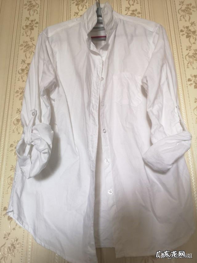 白色衣服污渍怎么样能彻底去除?