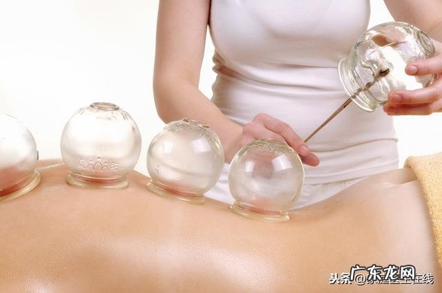 拔罐减肥效果好,对准5个穴位,效果立竿见影,尤其适合这两类人