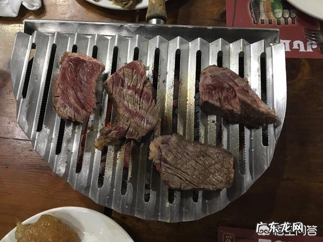 葡萄酒跟沙拉应该如何搭配?