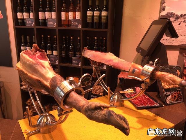 葡萄酒跟沙拉应该如何搭配?