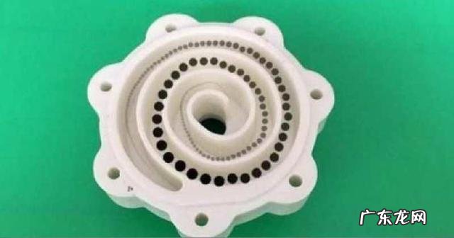 热水器洗澡不拔插头安全吗?