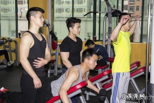 健身教练怎么选择?看身材?看脸蛋?看口才?看证书?