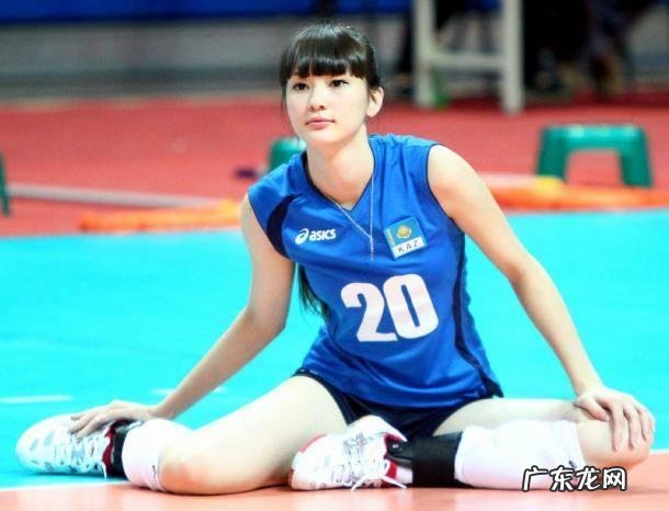 为什么花滑“小花”李子君会在22岁巅峰期宣布退役?